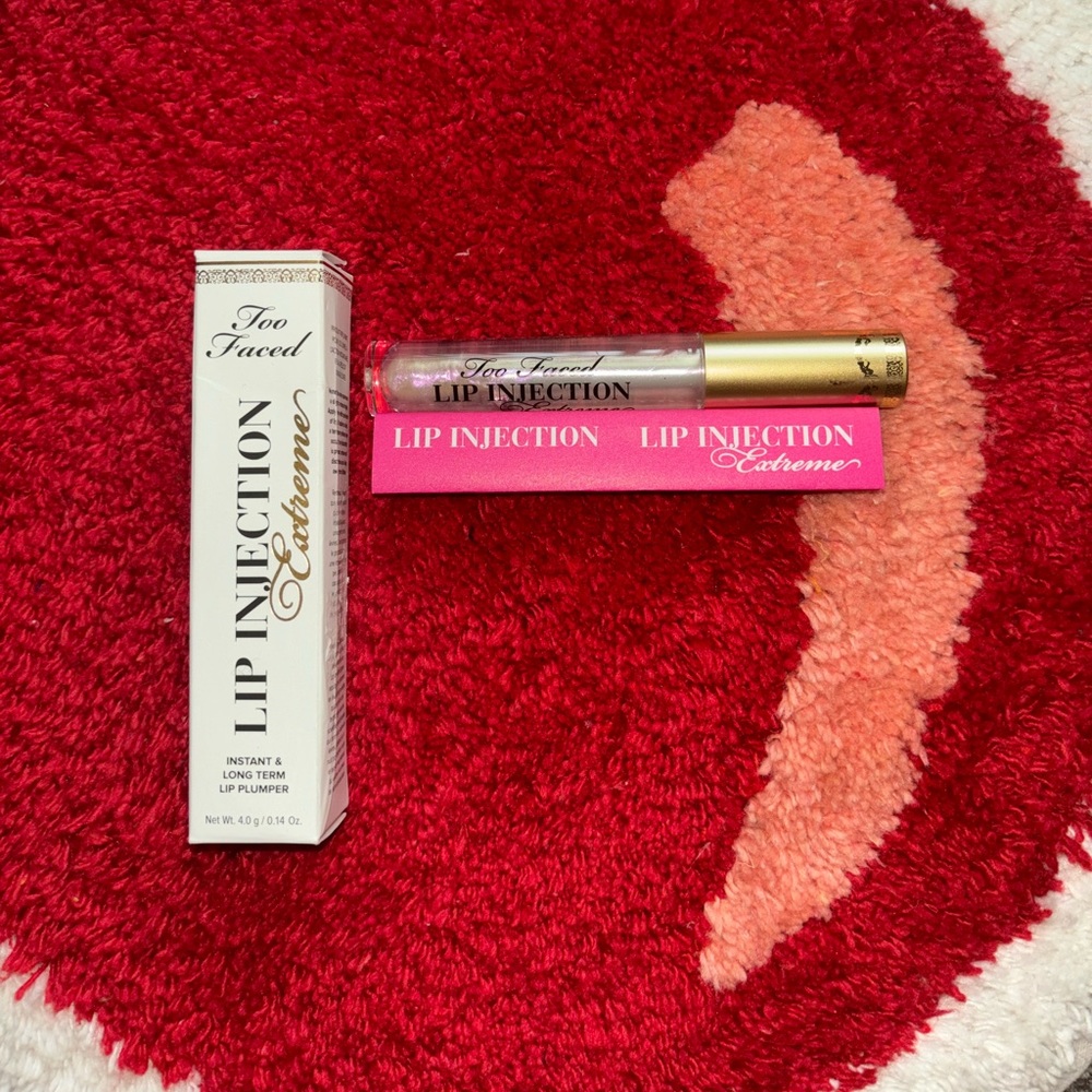Too faced lip injection extreme lip gloss